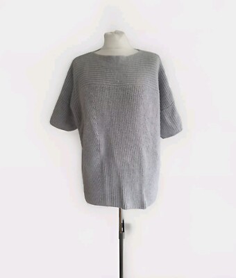 Max Mara Weekend Gr. XS 100% Schurwolle Kurzarm Boxy Pullover Hellgrau.