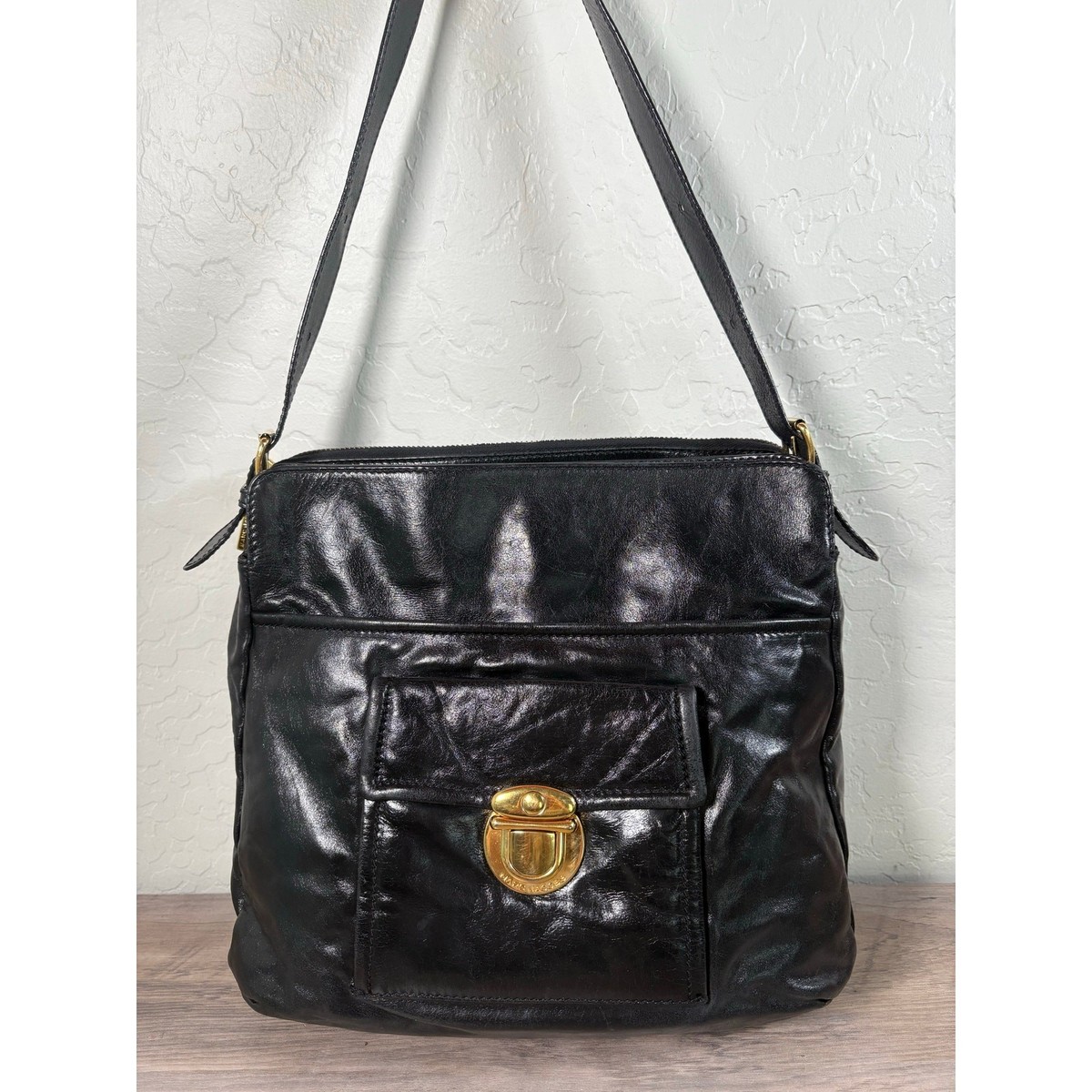 Vintage Marc Jacobs Y2K Black Patent Leather Shoulder Bag Gold 