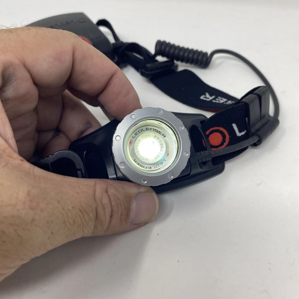 Faro LED Lenser H7.2 250 lúmenes haz ajustable/potencia sistema de enfoque avanzado Foto 4 de 4