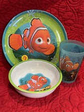 Vintage Disney Finding Nemo Melamine Child  s Dinner Plate, Bowl, Cup Set GREAT