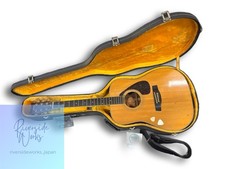 Etichetta arancione Yamaha FG-301 con custodia rigida