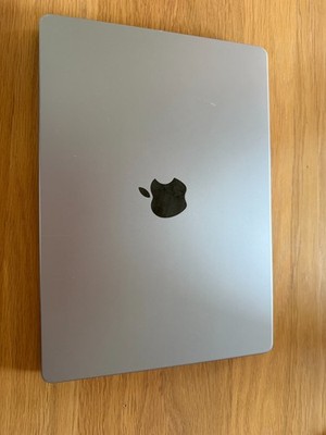 Apple MacBook Pro 14'' (2021) M1 Pro 14-Core GPU 3,2 GHz - Space Grau 512 GB