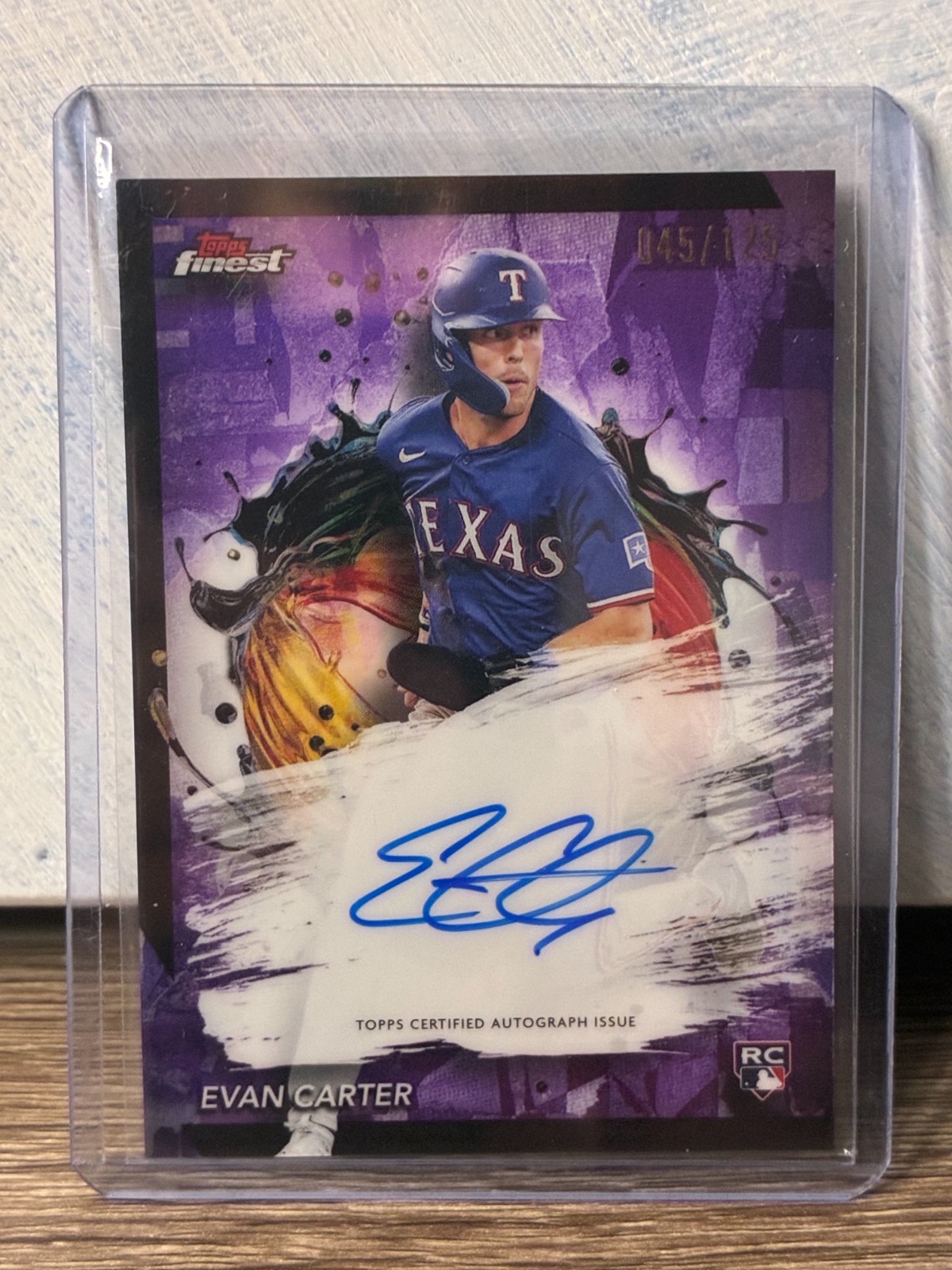 2024 Topps Finest Evan Carter Purple Refractor Rookie RC Auto #/125 Rangers