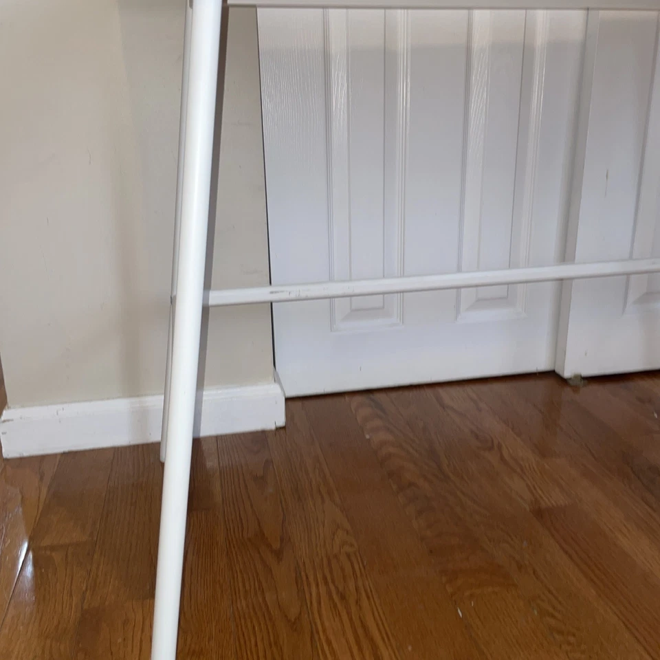 Escritorio Ikea LILLASEN bambú 40 1/8x19 1/4" 902.782.77 Foto 4 de 4