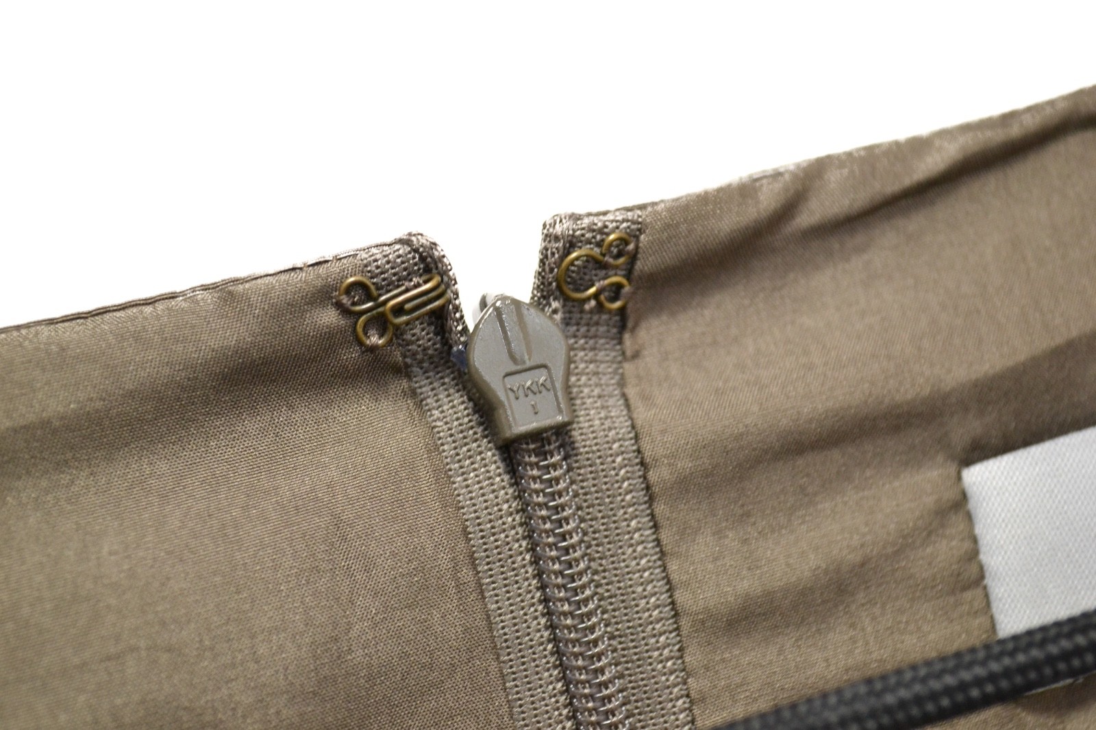 Abito Yves Saint Laurent 100% seta fantasia pelle di serpente taglia 40 made in France