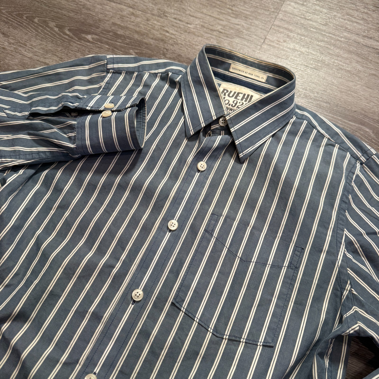 Ruehl No 925 Shirt Mens Medium Blue Striped Classic Fit Long Sleeve Button Y2K