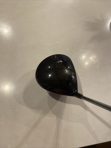 Cobra King F8 Driver Left-Handed Golf Club - Picture 2 of 6