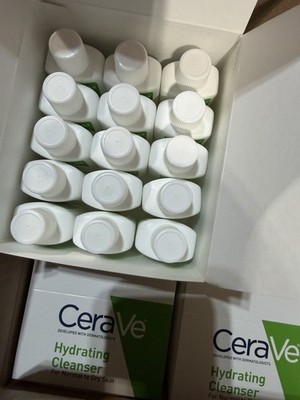 CeraVe DEVELOPED WITH DERMATOLOGISTS Hydrating (15) Bottles