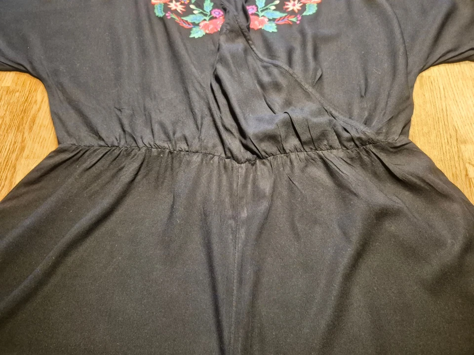 Jumpsuit Gr. 46 Overall DIVIDED by H&M kurz schwarz V-Ausschnitt wenig getragen - Bild 3 von 4