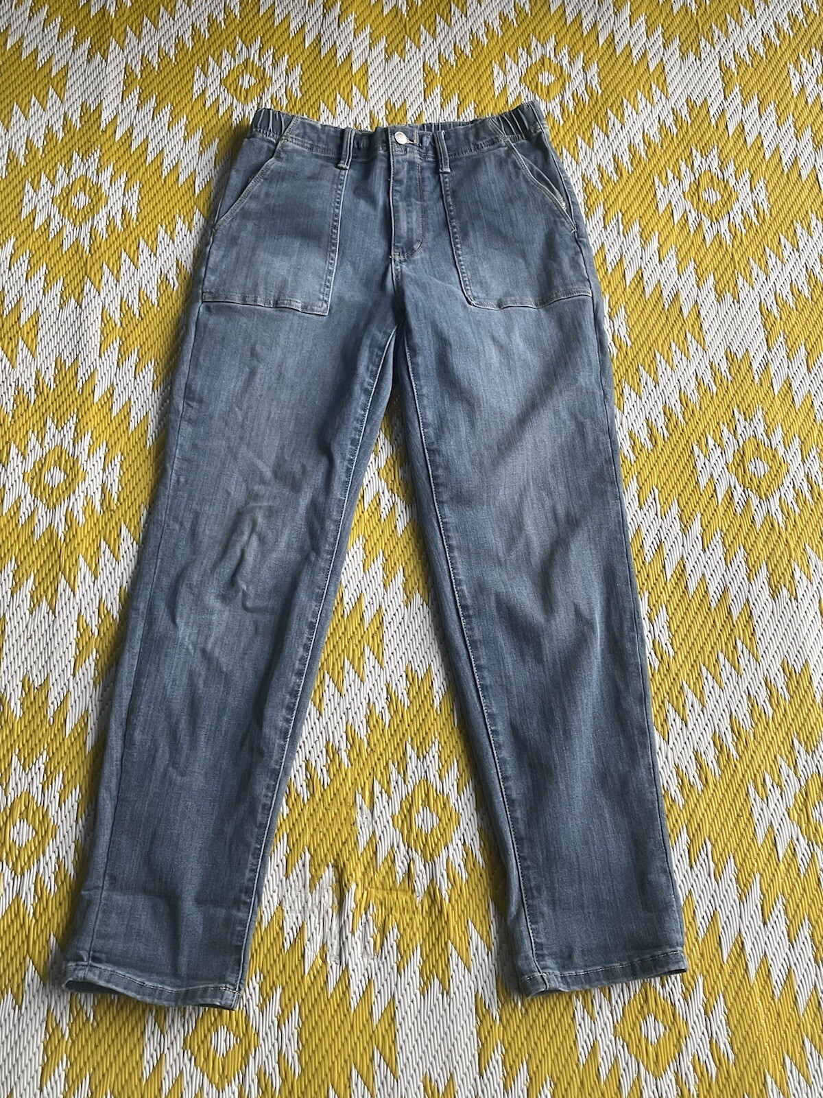 Picture 6 of 24