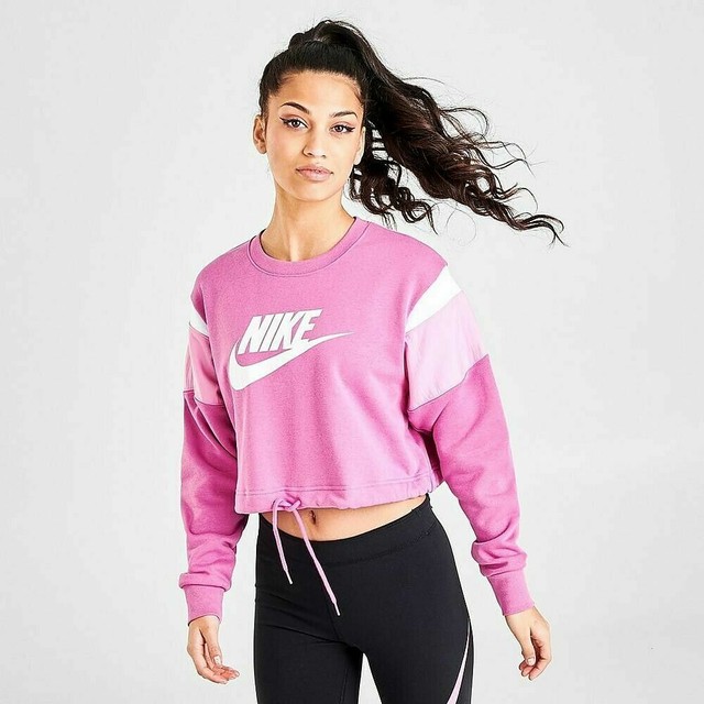Nike Sportswear Essential Fleece Crew - Champagne | Stylerunner