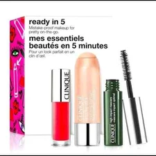 Clinique Prêt 5: Ensemble de maquillage
