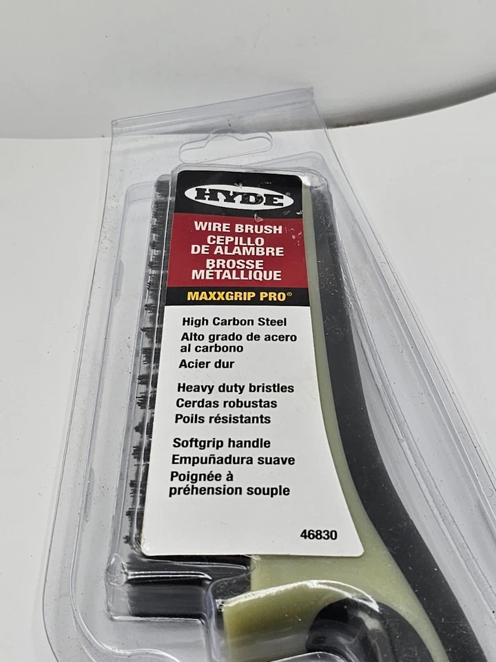 Cepillo de alambre Hyde 46830 cerdas de alto carbono negro/blanco mango de agarre suave Foto 2 de 4