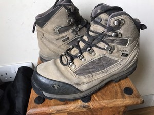ebay walking boots