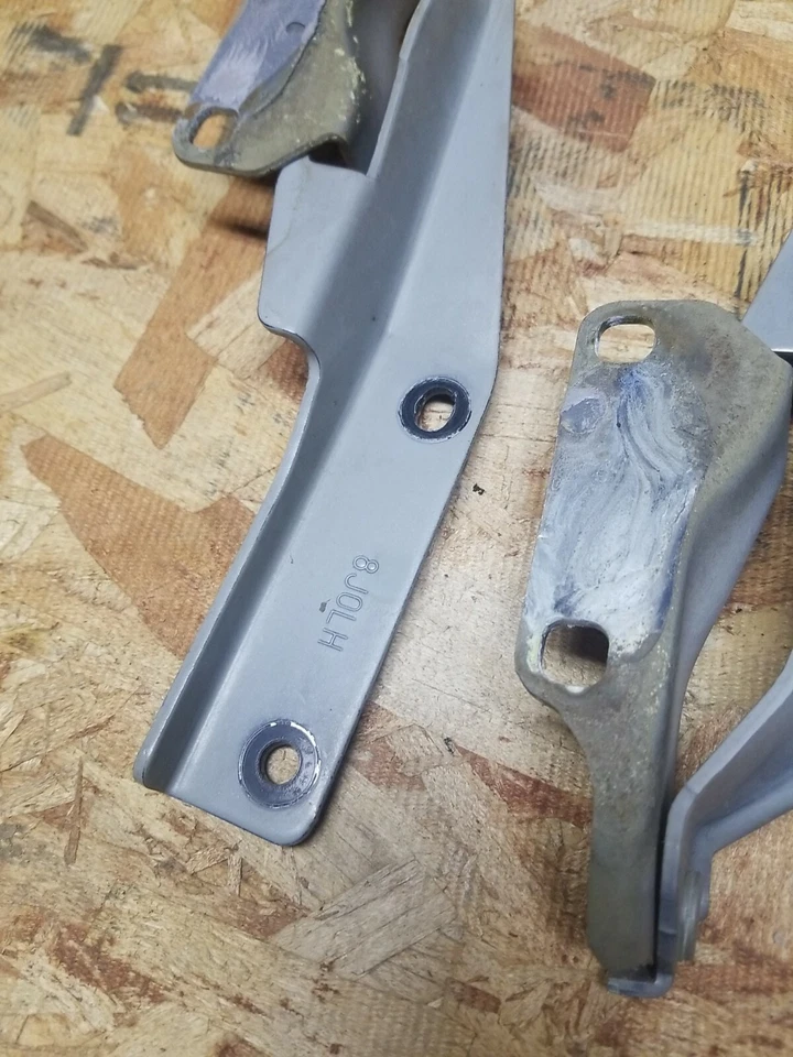 BISAGRAS CAPÓ DERECHA/IZQUIERDA SE ADAPTA A NISSAN ALTIMA DE 2005 A 2006 Foto 4 de 4