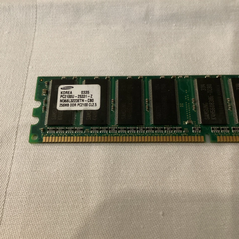 Samsung 256MB DDR PC2100 CL2.5 RAM Module (M368L3223ETN-CBO) - Image 2 of 4