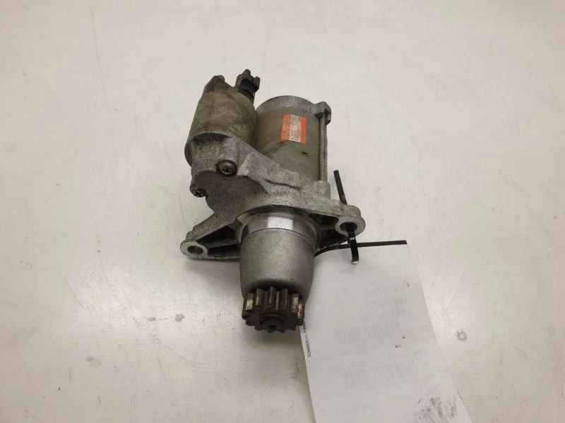 05-18 MONTAJE MOTOR ARRANQUE TOYOTA AVALON 6 CIL 1.7KW Foto 3 de 4