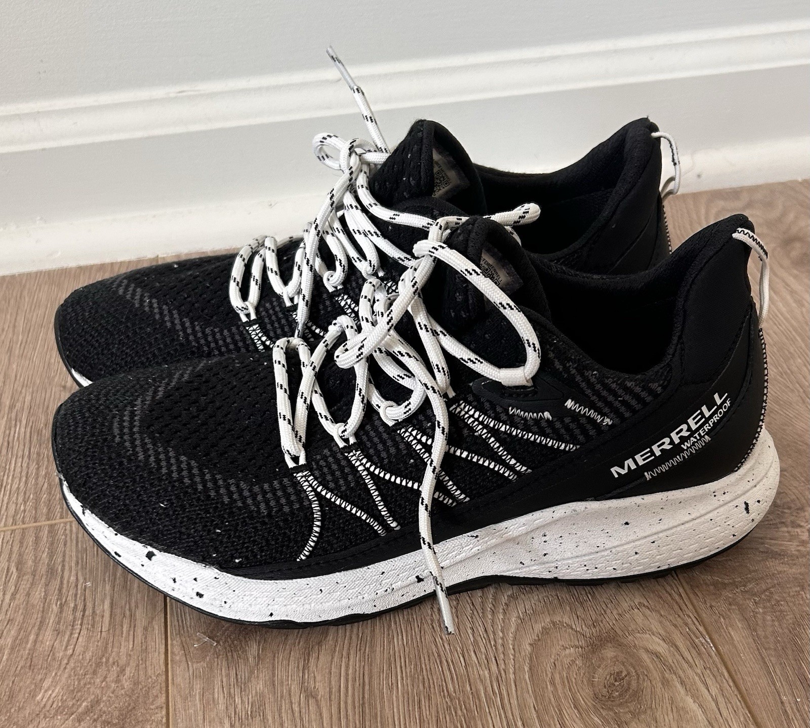 Scarpe da trail running Merrell Bravada 2 donna taglia 8 nero bianco J036604 nuove