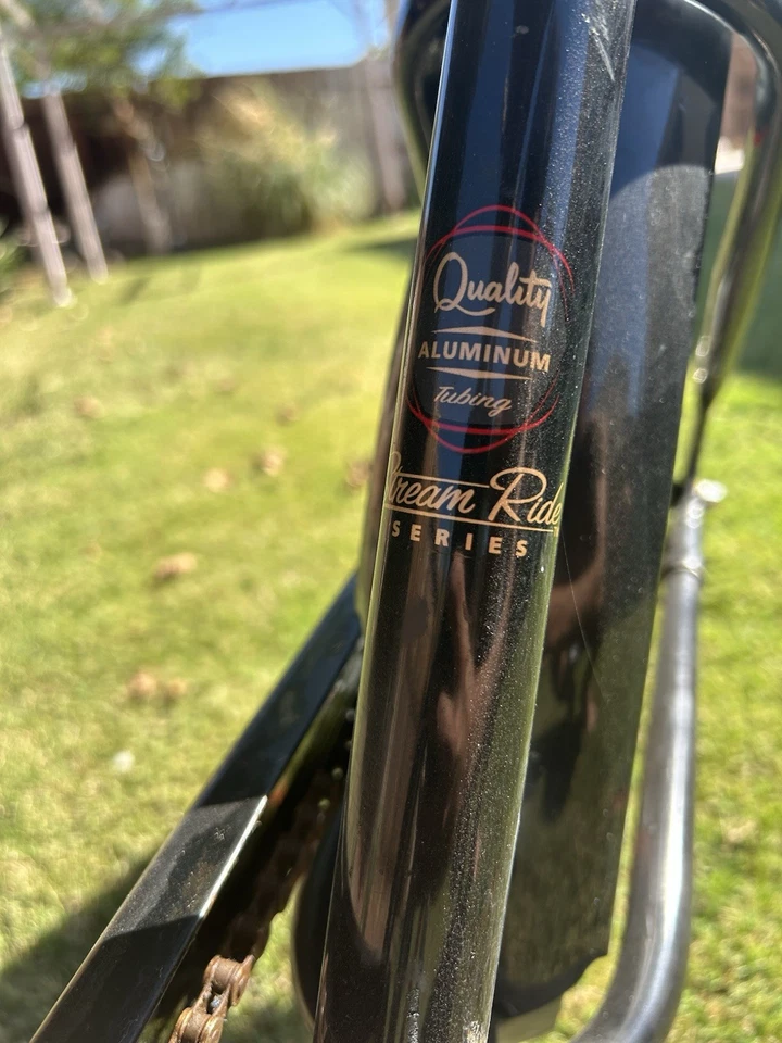 The Hotster Electre Cruiser Bike Bicycle Stream Ride Serious Flame Red Vintage - Image 2 of 4