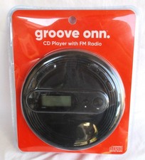Groove Onn Model 100008711 Portable CD Player FM Radio Earphones New