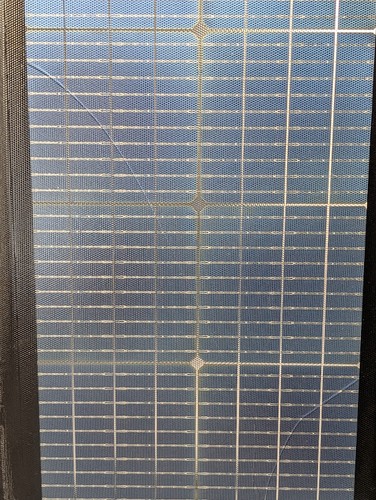 EcoFlow Solarpanel 220W, funktionstüchtig, gebraucht, ohne Zubehör, gesprungene Paneele - Bild 9 von 10