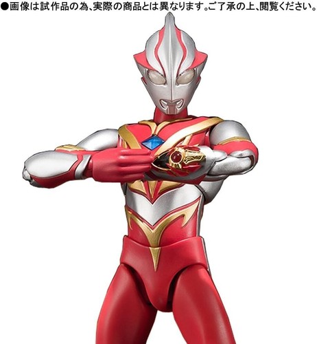 Bandai Ultra-Act Ultraman Mebius Phoenix Brave Acción Figura