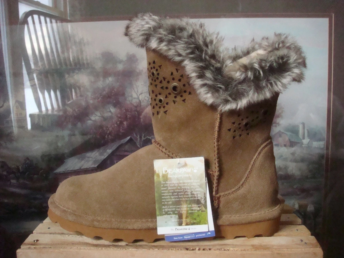 NWOB NWT BEARPAW ANDREA ANKLE BOOTS TAUPE SUEDE FAUX FUR TRIM
