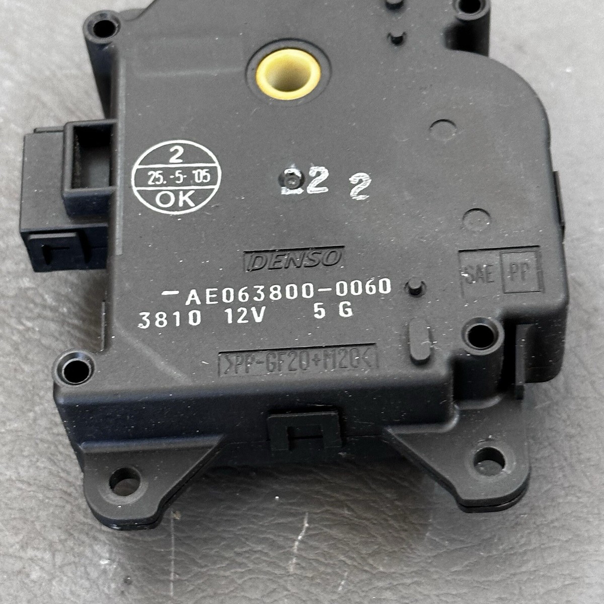 2004-2009 LEXUS RX350 330 AC AIR CONDITIONER FLAP BLEND DOOR SERVO