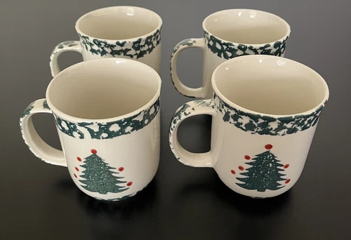 Set of 4 VTG Mugs Tienshan FolkCraft Winter Wonderland Christmas Tree Spongeware