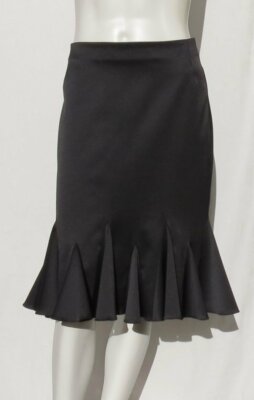 J S COLLECTIONS Canada Black Stretch Satin Evening Skirt Gored Flip Hem 4 6 MINT