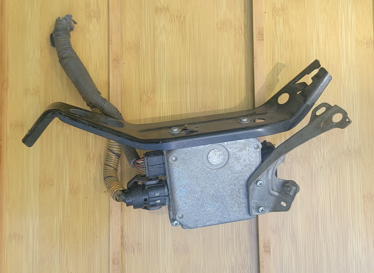 だいじゅ Used with Warranty Anti-Lock Brake (ABS) Assembly -- 2010 Lexus