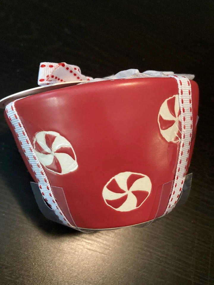 Rae Dunn Rojo Menta Navidad Invierno Vacaciones Cerámica Tazas Medidoras 2023 Foto 2 de 4