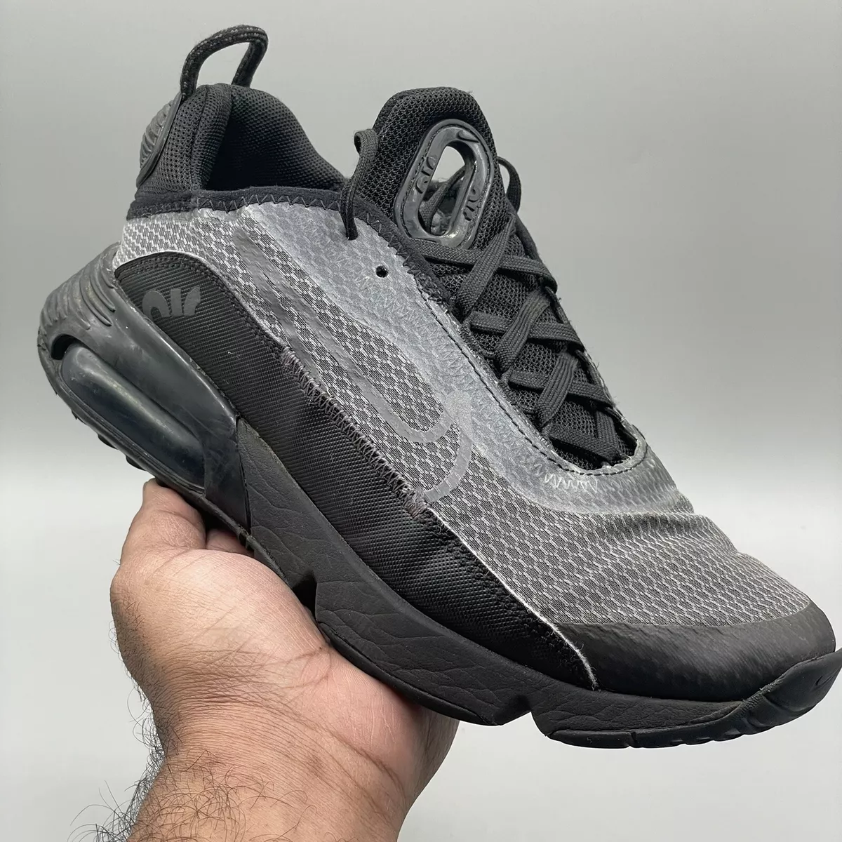 Kids air 2025 max black