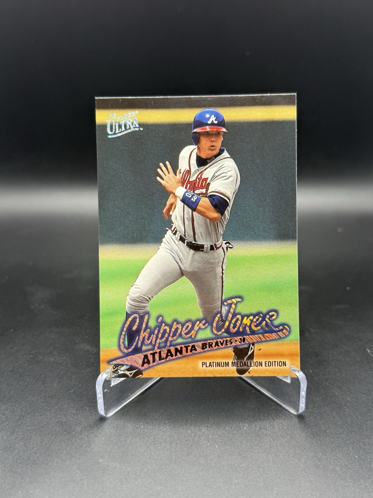 1997 ULTRA CHIPPER JONES PLATINUM MEDALLION EDITION #P154 - BRAVES / 200 🔥🔥