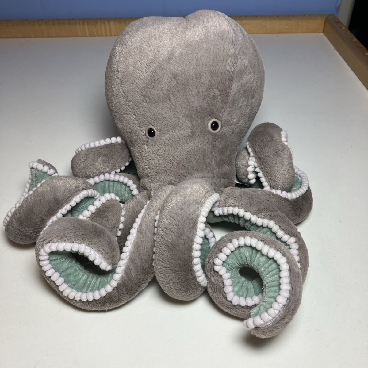 Jellycat Neo Octopus Plush Gray 12 Inch Stuffed Animal Toy Retired