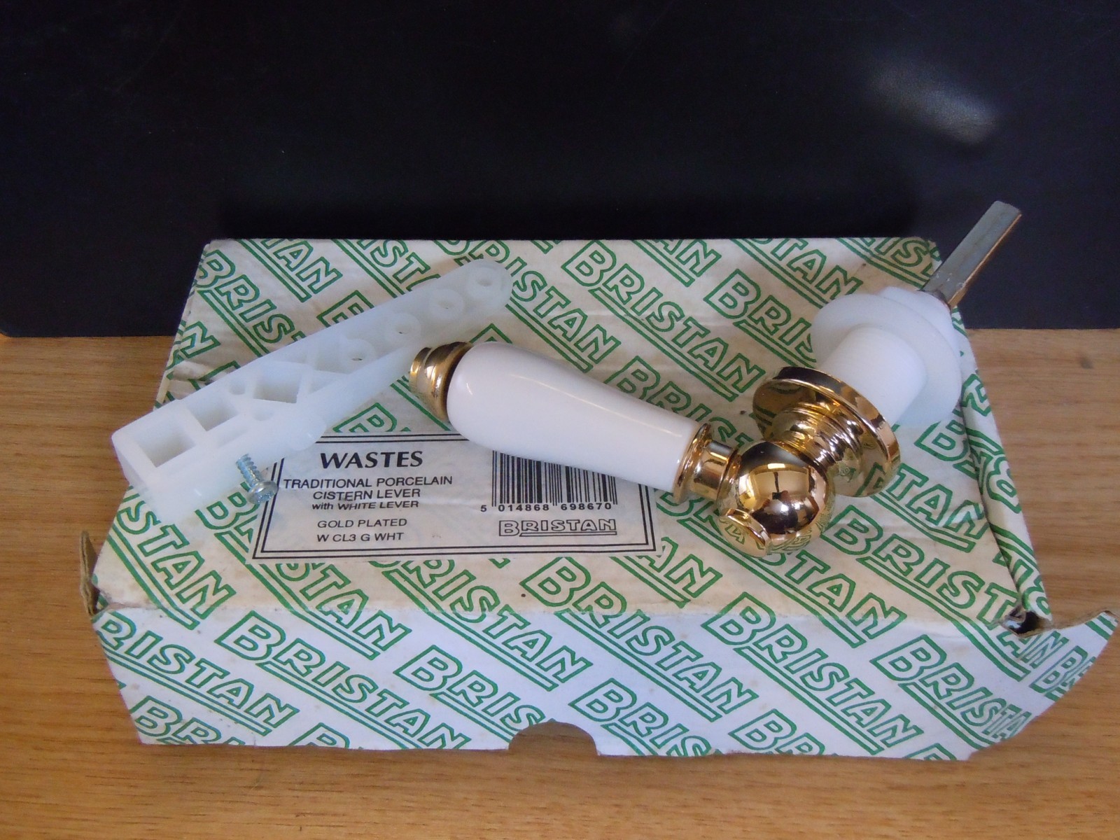 Bristan W CL3 G WHT Traditional Porcelain Cistern Lever Gold Plated White Lever