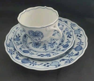 MEISSEN Kaffeegedeck Zwiebelmuster 3-tlg. Pfeiffer-Zeit (1924-34) 1. Wahl TOP!