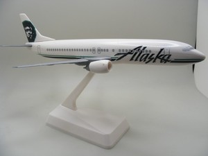Flight Minitures 1:200 Alaska Airlines 737 - Very Hard To Find in This Scale!