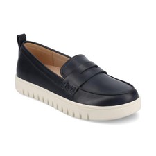 Women's Journee Collection Tayla Round Toe Loafers Navy