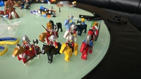 10 LEGO Minifigure Lot &ndash; Random Figures Per Lot