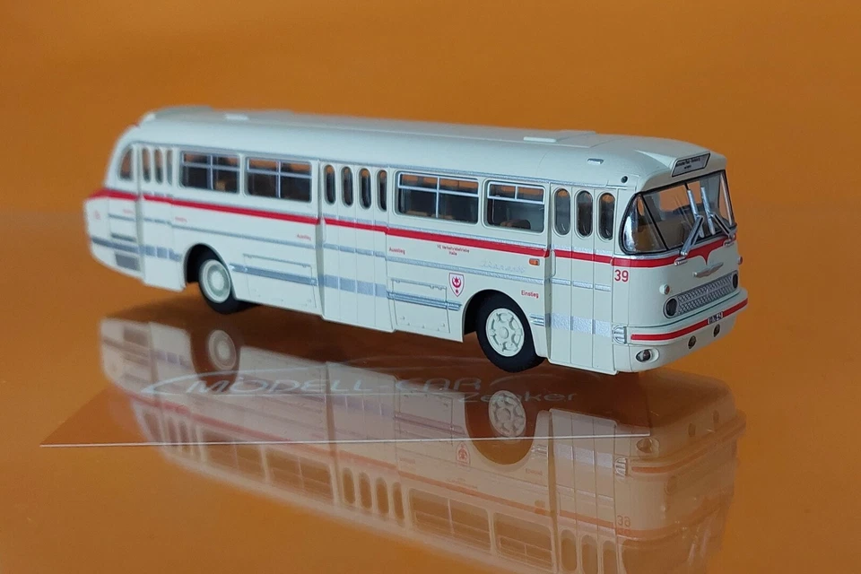 Brekina MCZ 03-384 Ikarus 66 3-Türer VE Verkehrsbetriebe Halle Wagen 39 1:87 NEU - Bild 4 von 4