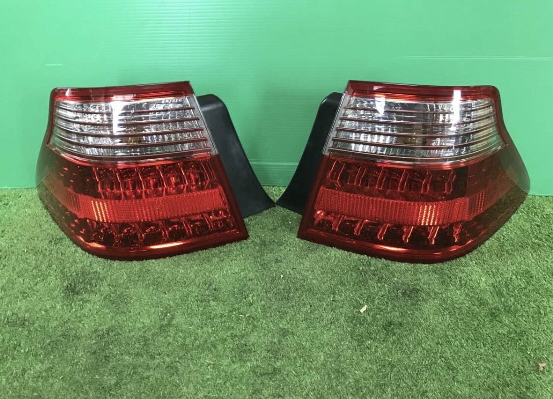 Toyota Crown Royal Saloon GRS180 LED Right & Left Tail Light Set