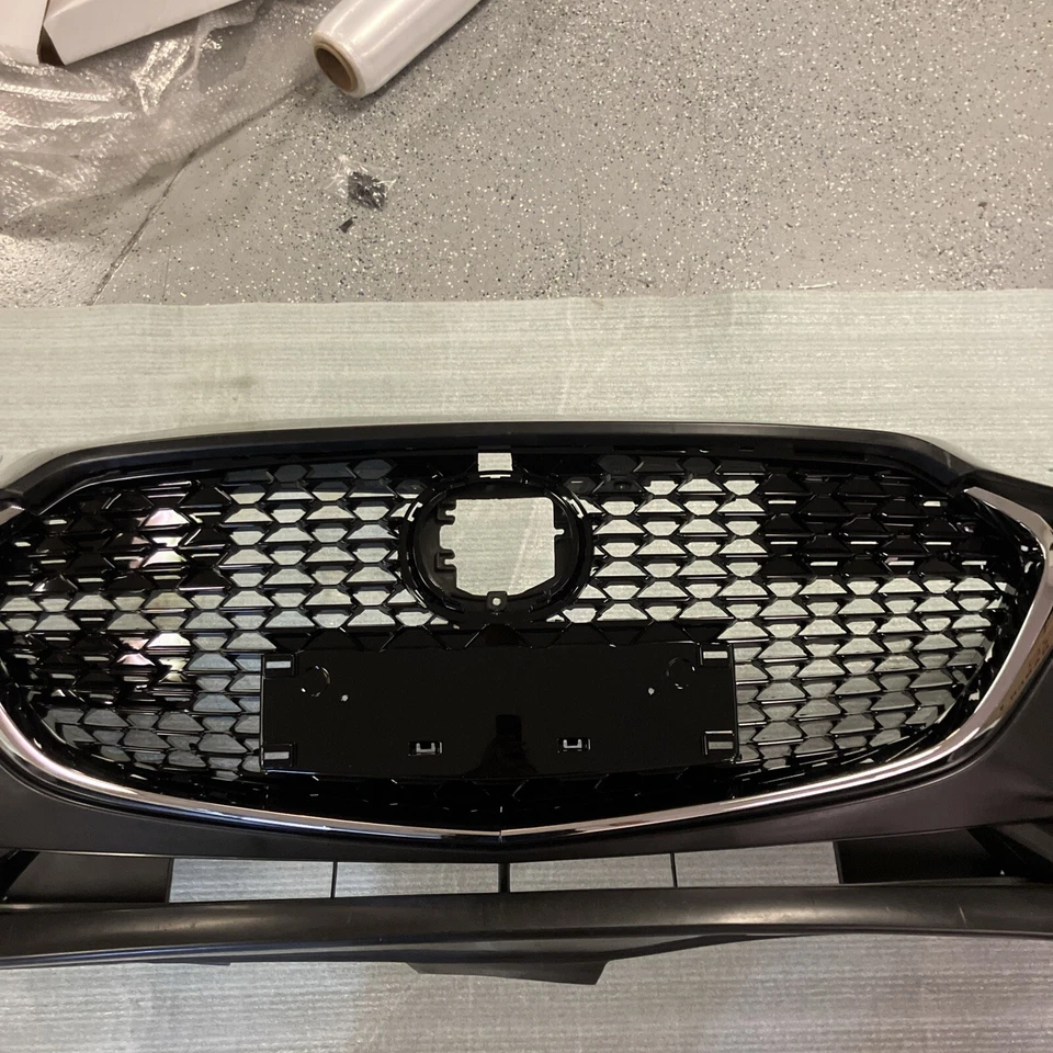 Fits 2019/2020/2021/2022/2023 MAZDA 3 SEDAN Complete Front Bumper - Imagem 2 de 4