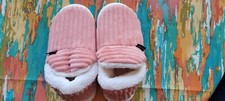 Pluffi Slipper Booties, Cozy Stylish Thick Sole Anti-Skid Unisex Pink, US Size 3