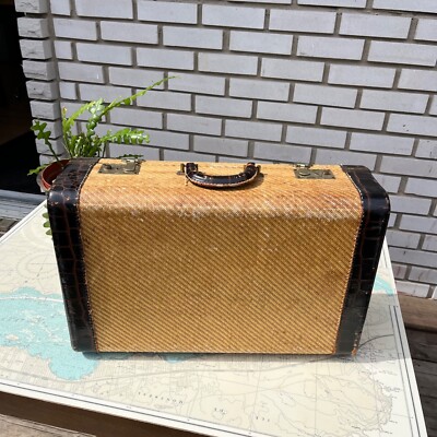 Valise en cuir anglais vintage des années 40 avec clé, étui