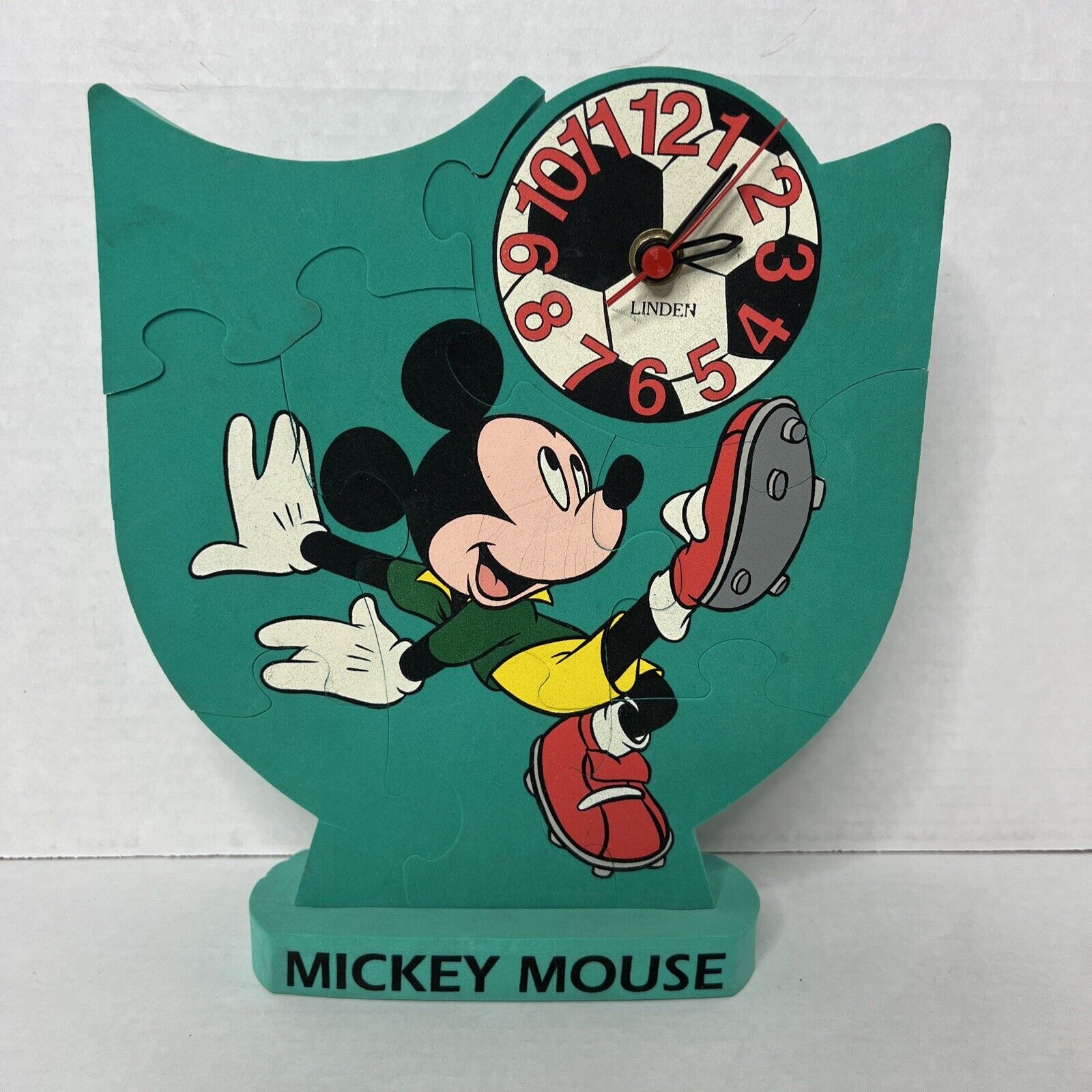 Vintage Standing Soccer ⚽️Mickey Mouse Foam Puzzle w/LINDEN Clock NOS