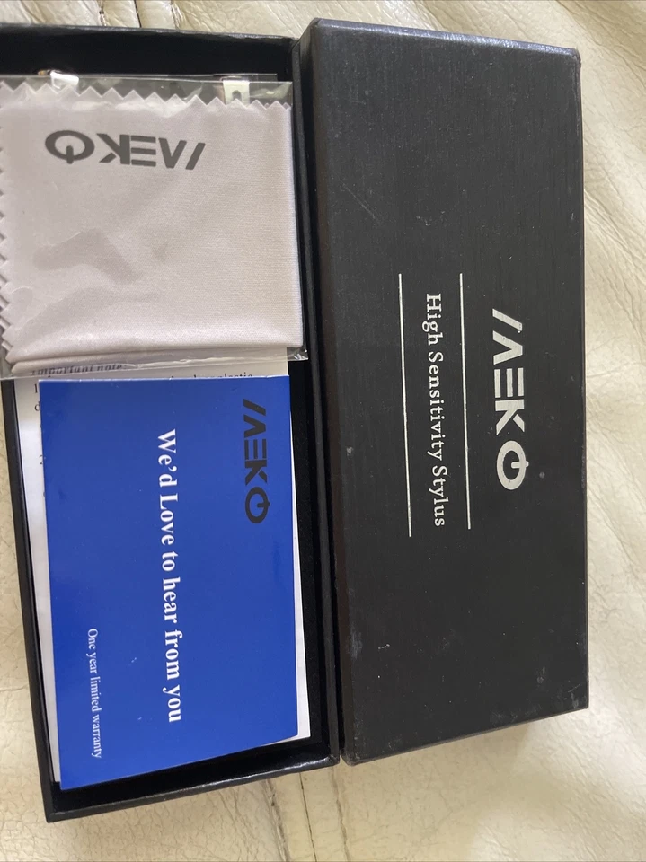 MEKO 2 stylus touch pen & 6 replacement nibs Black & Silver - Image 3 of 4