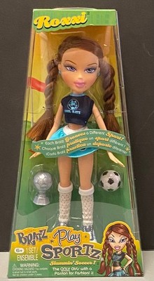 NEW IN HAND 2025 Bratz PLAY SPORTZ Fashion Doll SOCCER ROXXI | eBay