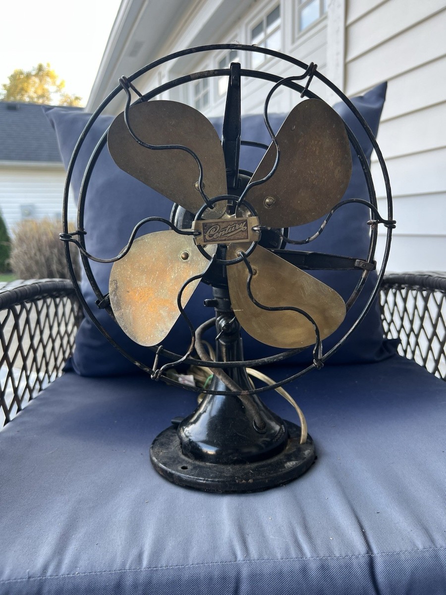 Antique 1914 Century SA 9 Inch Model 52 Brass 4-Blade Oscillating