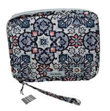 Vera Bradley Lisbon Medallion Lighten Up Wipes Zip Wristlet Pouch New NWT